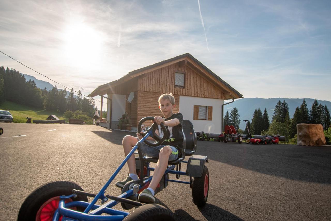 Chalets Und Apartments Hauserhof Nassfeld Schlanitzen Eksteriør bilde